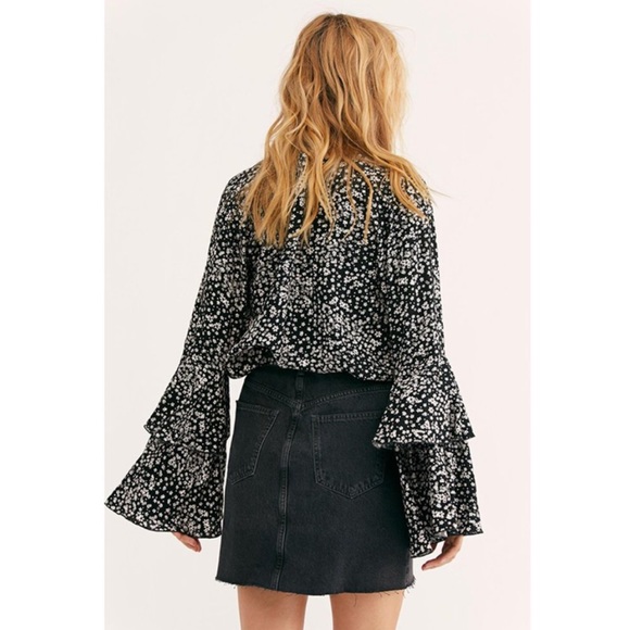 Free People We The Free Hallie raw hem high waisted mini denim skirt - Picture 2 of 6